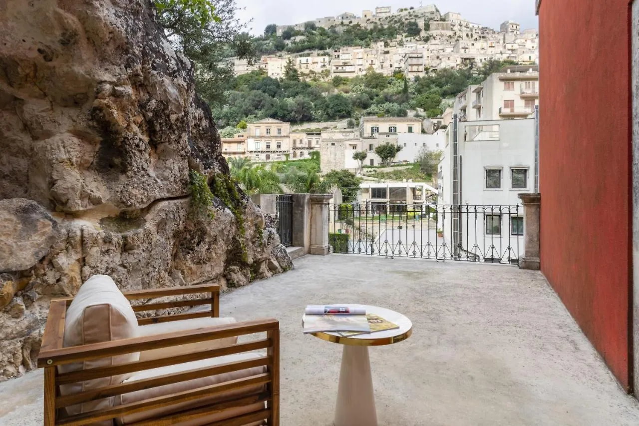 Villa Petra - Isulatravel Modica 0*,  Italy