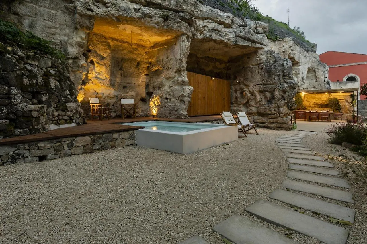 Villa Petra - Isulatravel Modica