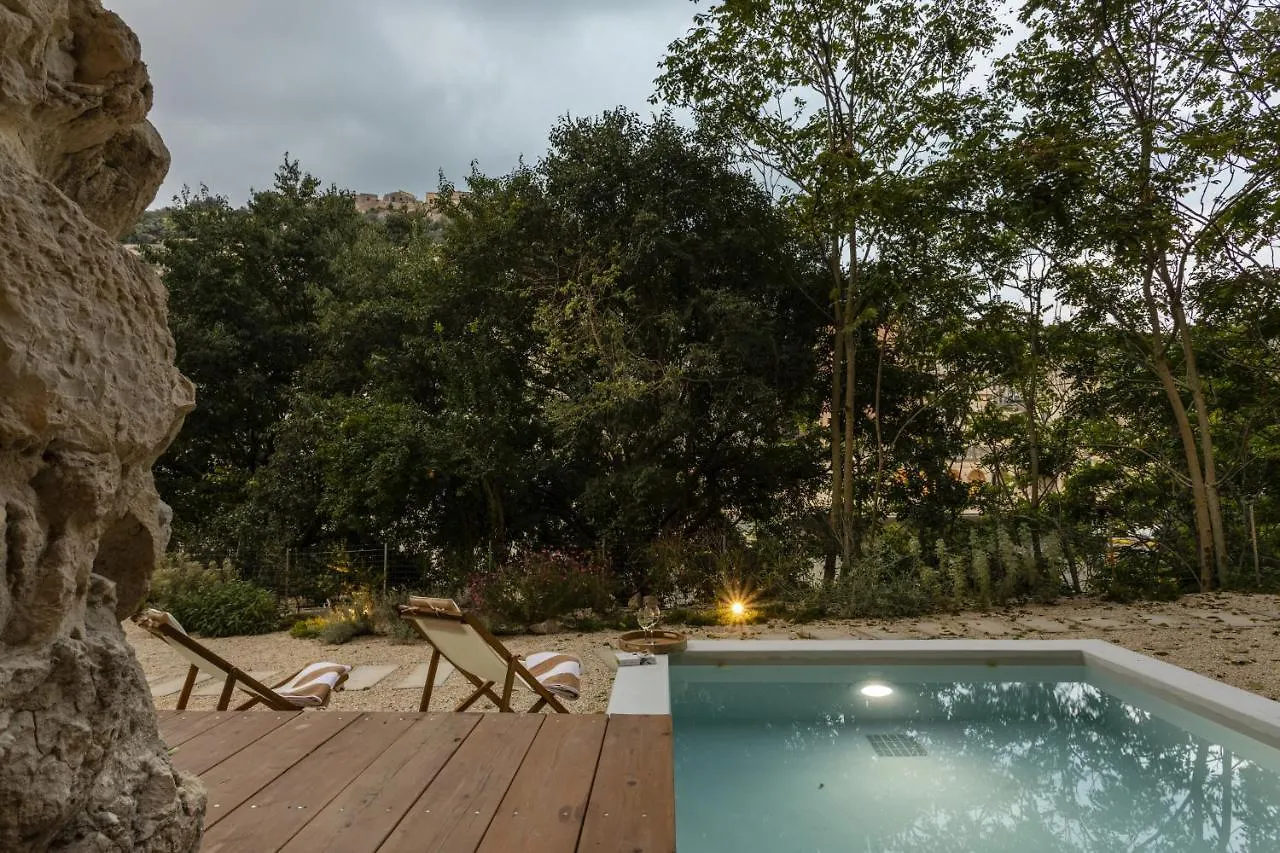 Villa Petra - Isulatravel Modica
