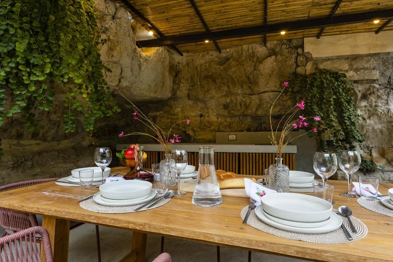 Villa Petra - Isulatravel Modica 0*,  Italy