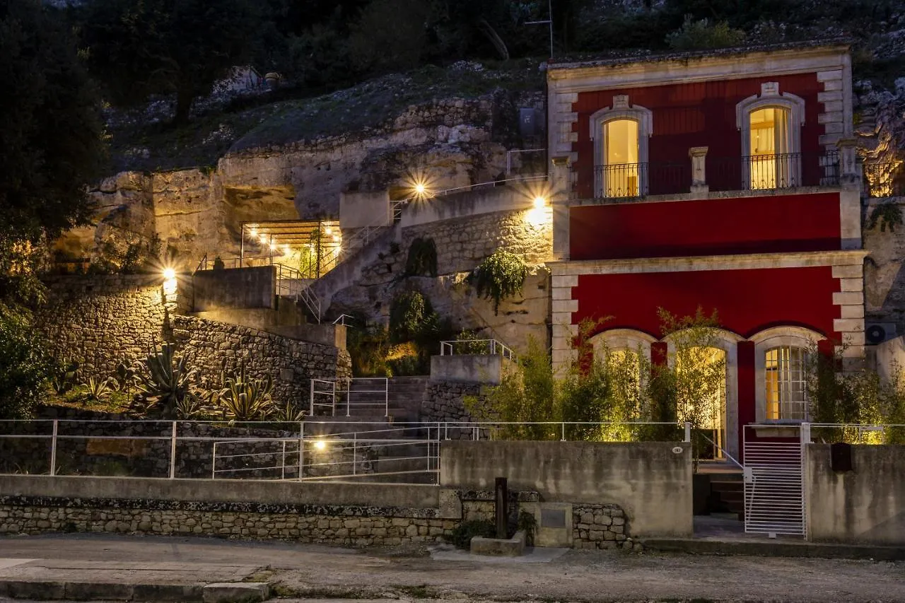 Villa Petra - Isulatravel Modica